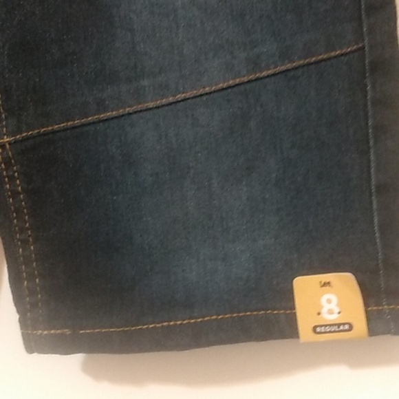 LEE BOY'S SLIM FIT COMFORT STRETCH DENIM SHORTS SIZE 8 NWT - Picture 3 of 10